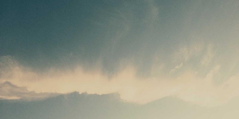 数码生活新挑战：多云与混合云环境下的网络连通性、成本与安全管理最佳实践